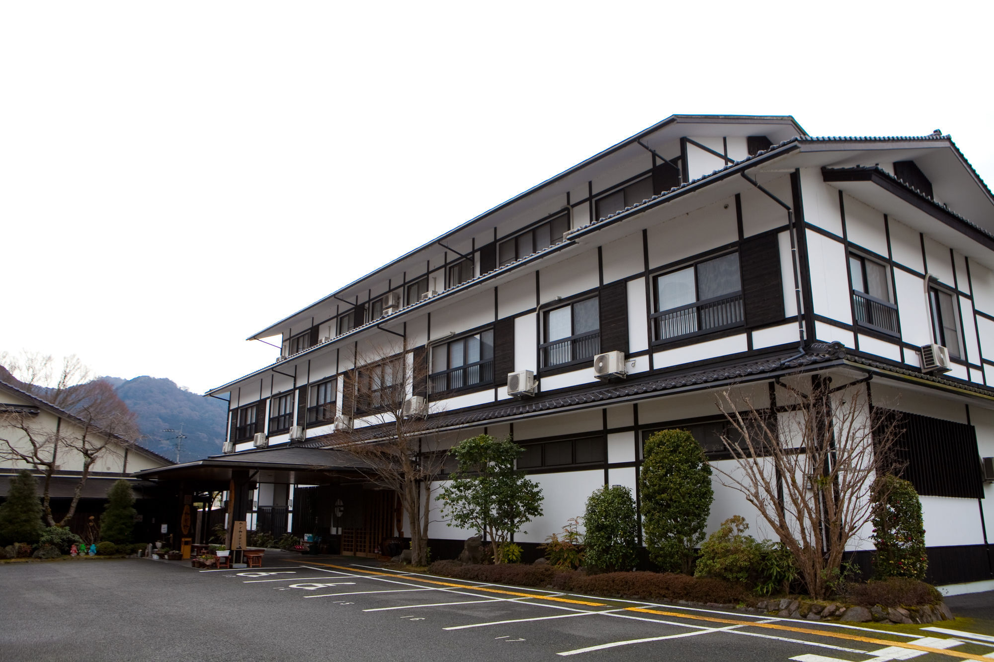 雅瓦拉其佐藤雅多亚酒店 由布市 外观 照片